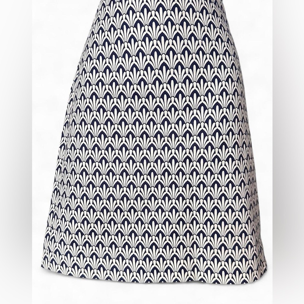 Talbots, size 10, Navy and White abstract pattern